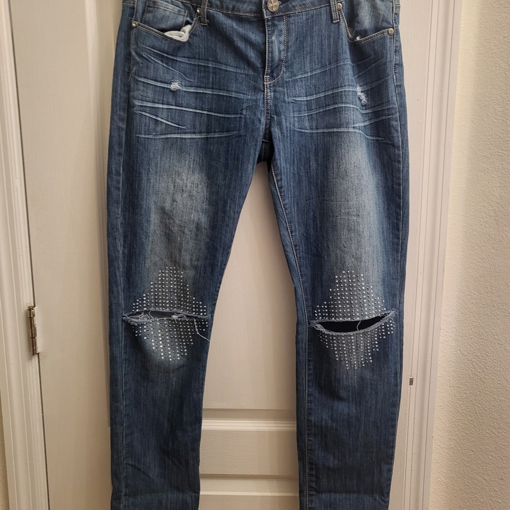 Premier‎ Women's Blue Distressed Skinny Jeans